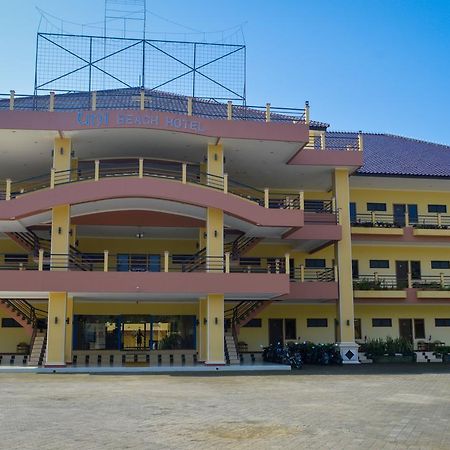 Uni Beach Hotel Pangandaran Esterno foto